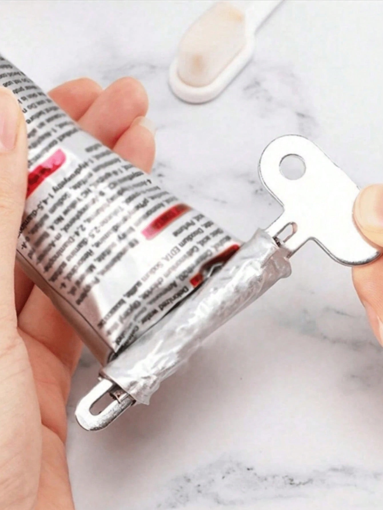 Lot de 2 presse-dentifrice vin - Home Essentials Bathroom Organizer avis et prix